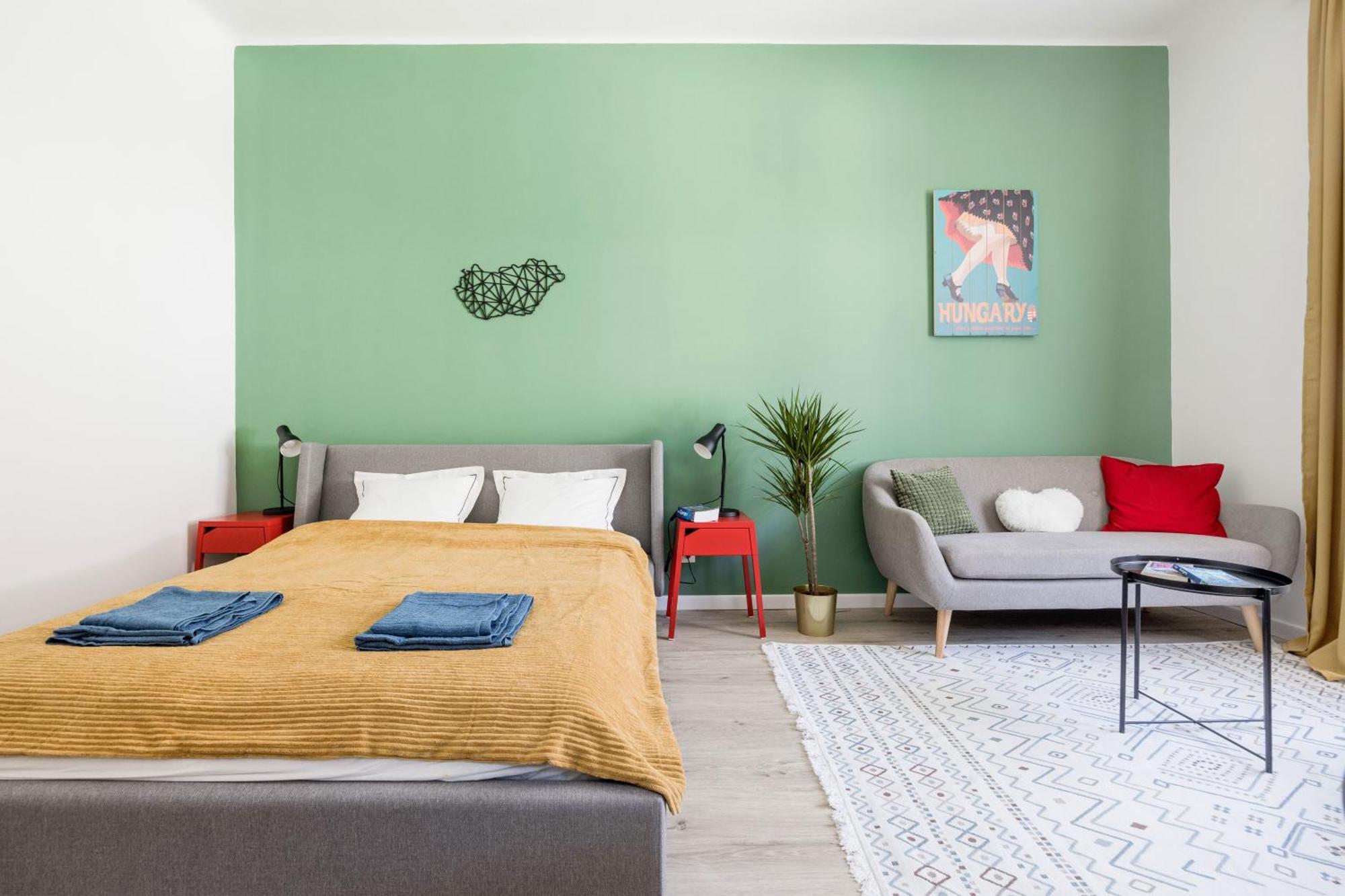 Stylish And Colourful Apartment In The City Centre Budapest Bagian luar foto